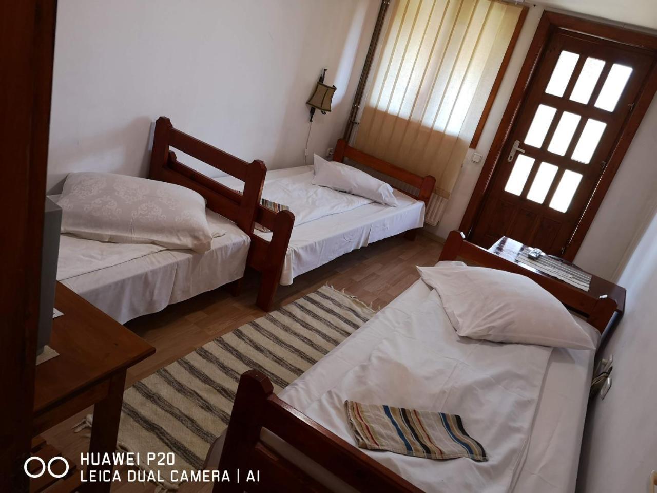 Betty Panzio Hotell Miercurea Ciuc Exteriör bild